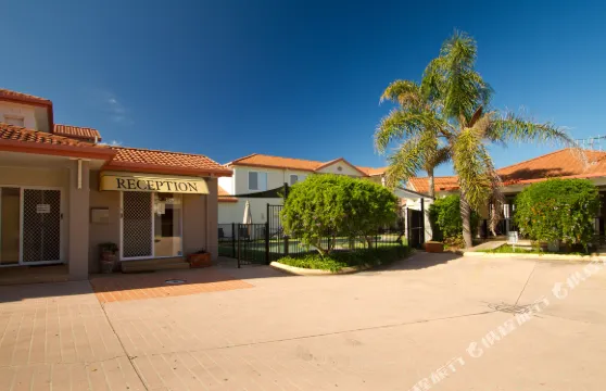 子午線海濱公寓酒店