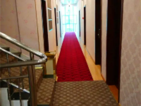 Le'an Moon Bay Business Hotel Hoteles en Le'an