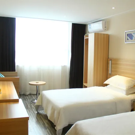 City Comfort Inn Hotel (Chongyang Taoxi Avenue)