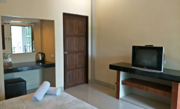 Green Park Boutique Residences