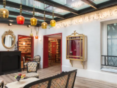 Hotel Sacha Hotels in Paris