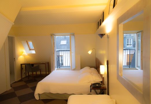 호텔 카르티에 라탕 로비