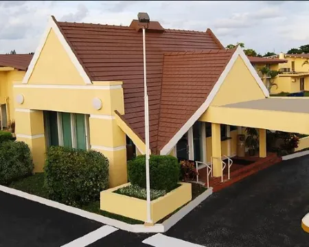 ฮอลลีวูดเกทเวย์อินน์ โรงแรมในฮอลลีวูด