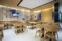 h Hotel (Taiyuan Yingze Street University of Technology) - Balcony