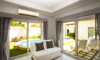 Majestic Villas Cosy Beach Pattaya