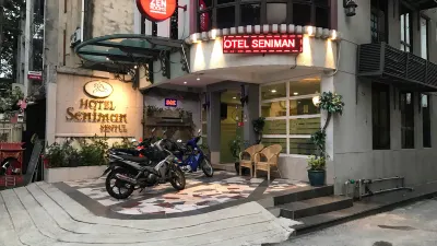 Hotel Seniman Hotel in zona Ktmb FME