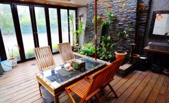 Moon House