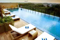 Satoria Hotel Yogyakarta - piscina