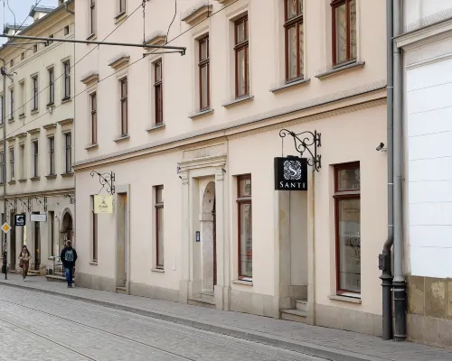 Hotel Santi Отели рядом с достопримечательностью «Центр города»