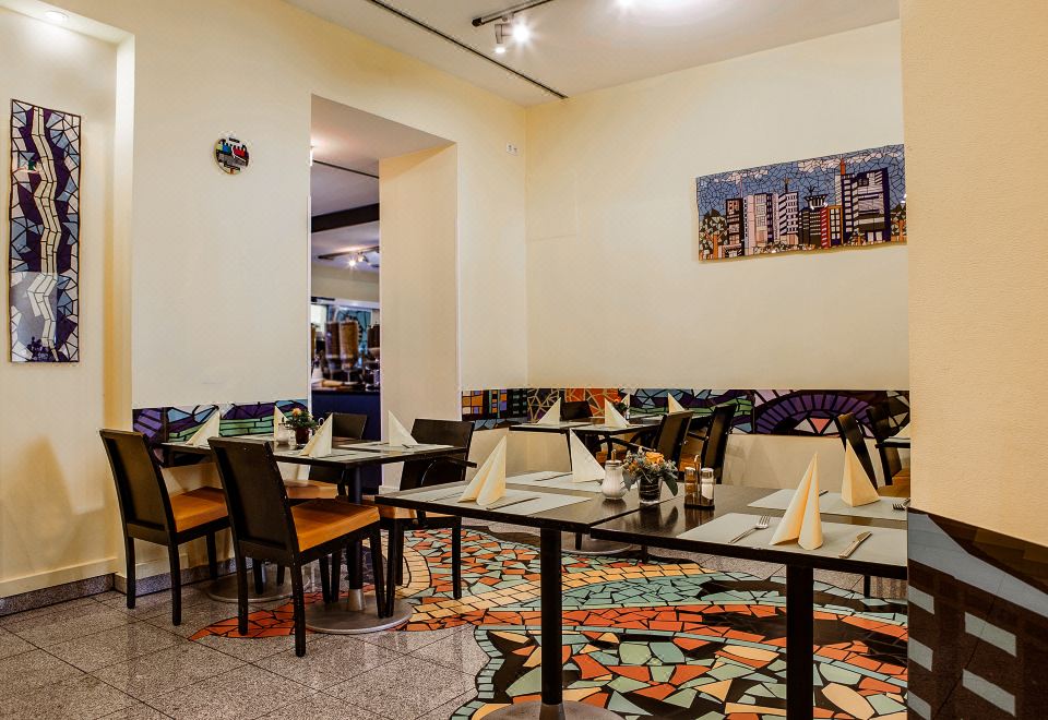 4. 그랜드 호텔 다..