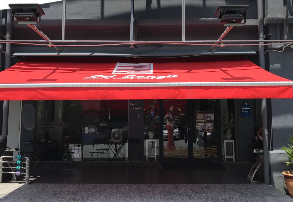 Sri Langit Hotel - KLIA Over view