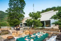happytree Hotels in 