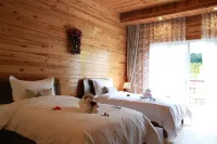 Shili Blue Mountain Mansion