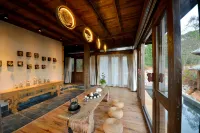 menghaidaqindaokezhan Hotels in Menghai