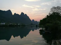 Guandi Homestay (Yangshuo Yulonghe Jiuxian Wharf)