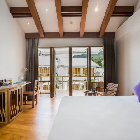 White Sand Samui Resort