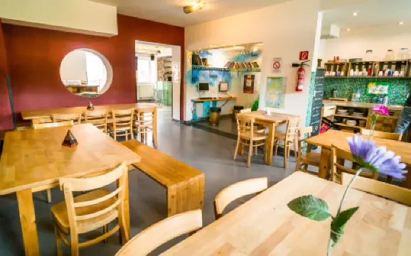 Babelfish Hostel Отели в г. Вюрцбург