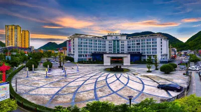 Wanlvcheng Perenc Hotel Hotels near Qiyu'an Valley Ice and Snow Town