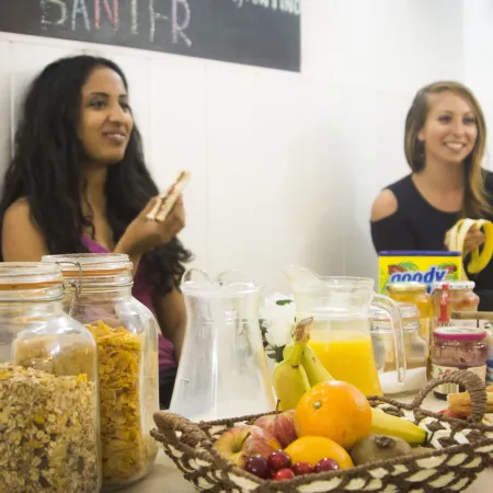 Onefam Sants