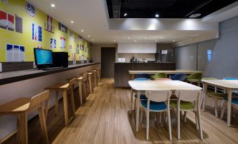 Park City Inn & Hostel Yonghe Taipei