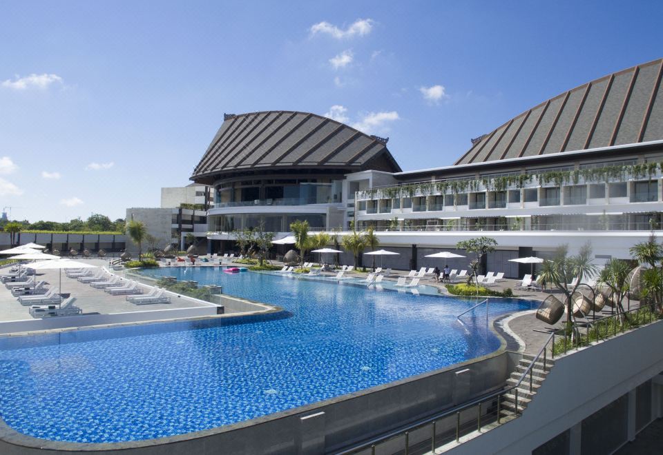 5. 르네상스 발리 ..