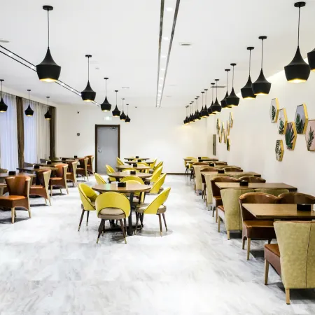 Wangjiang Select Hotel (Heihe Heilongjiang Riverside)