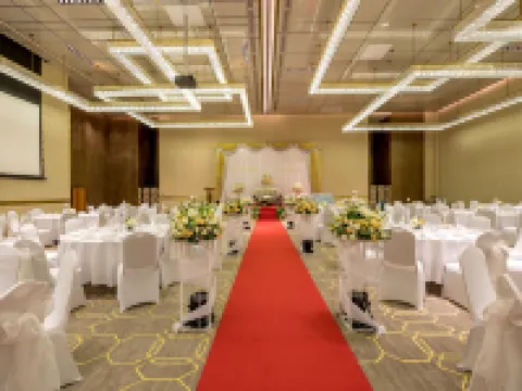 Pan Pacific Yangon Hotels in Yangon