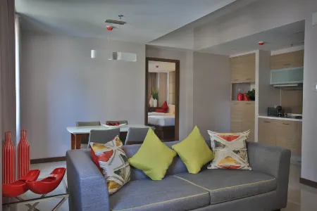 Valero Grand Suites by Swiss-Belhotel Отели рядом с достопримечательностью «The Linear Makati Tower 2»