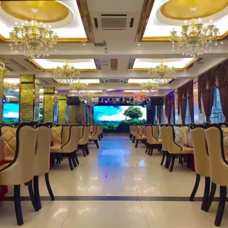 Huali Hotel