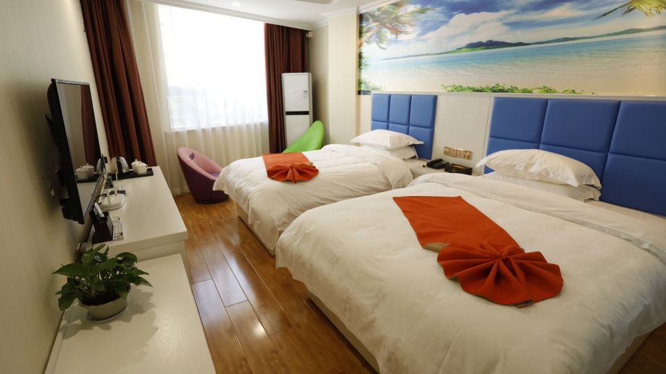 Best Holiday Hotel