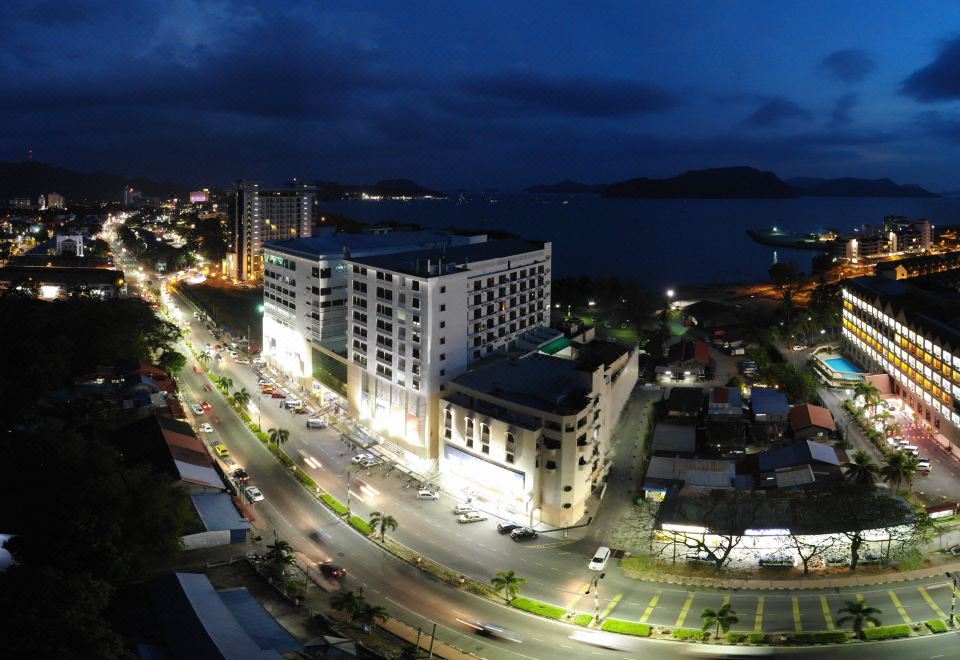 2. 호텔 랑카수카 ..