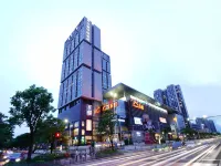 珠海誠豐廣場希爾頓歡朋飯店 前山站附近的飯店
