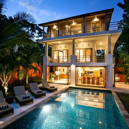 Casa Mimba - Seaview Private Pool Villa Padangbai Отели рядом с достопримечательностью «Пляж Блю Лагун»