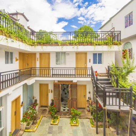 Traveling Ji International Youth Hostel (Lijiang Ancient City)