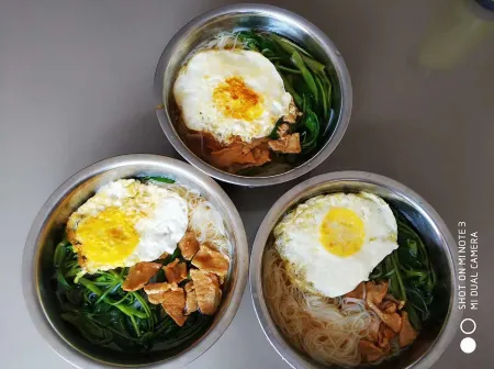 Home of Little Bee Guesthouse Отели рядом с достопримечательностью «Shibashuiyuan Ecological Scenic Spot»