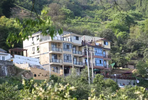 Qian'an Xinqing Homestay