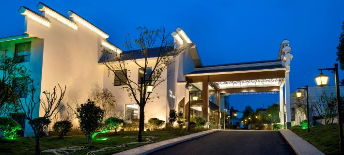 Days Hotel by Wyndham Yinxiang Wuyishan Hotels in Wuyishan