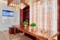 Jingman Qingshe Hotel