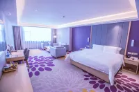 Lavande Hotel (Gaozhou Xiantai Bridge) - Parkering