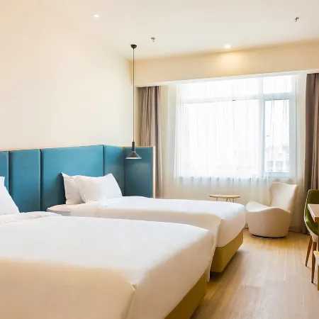 Grape Hotel (Yingkou Ping'an)