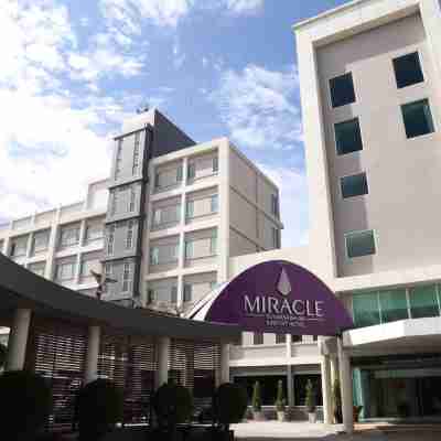 ミラクル スワンナプーム エアポート ホテル Hotel Exterior