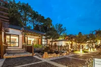 Floral Hotel · Plum Garden Mount Tai