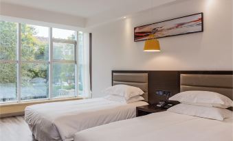 Qingdao Bailin Hotel