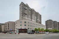 Lavande Hotel (Nanchang Liantang Xiaolan Industrial Park)