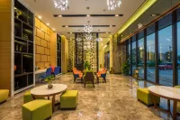 Xinxili International Hotel (Yulin Wanda Garden Expo Park Branch)