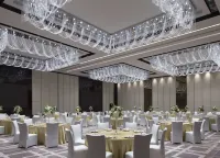 Niccolo Chongqing