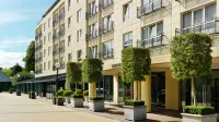 Herbert Park Hotel and Park Residence Hotels near Cafe Java Donnybrook