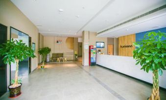 Homeinn Neo (Wenfeng Middle School, East Fuqian Street, Laizhou)