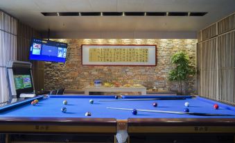 Yitian Hotel - Housity
