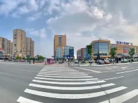Qingmu Select Hotel (Changzhou Joyland Jiayuan Plaza) Hotels near CC Joyland
